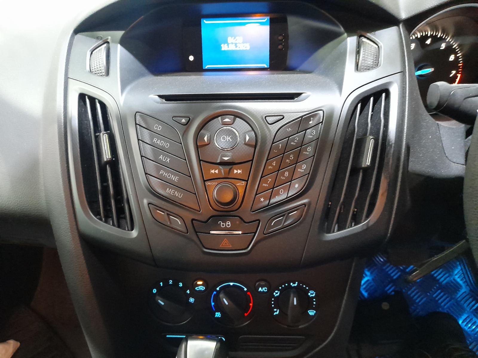 View Auto part Rear Garnish Ford Focus 2012