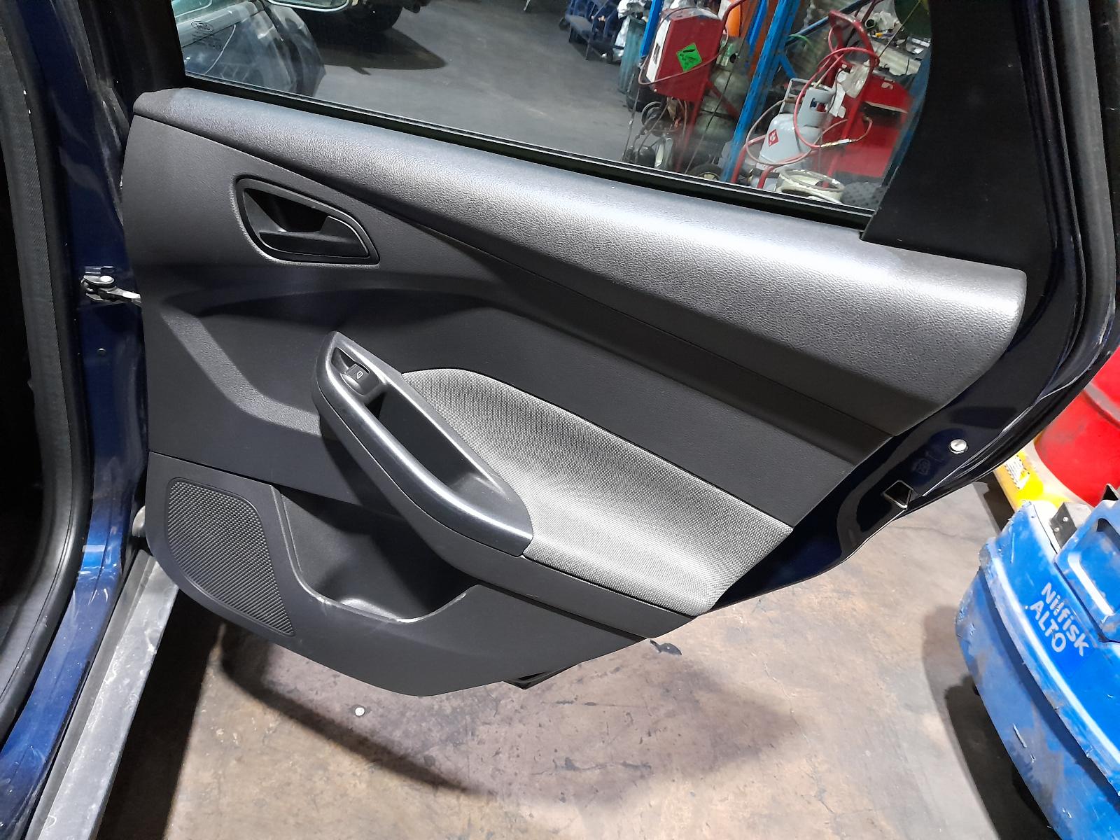 View Auto part Rear Garnish Ford Focus 2012