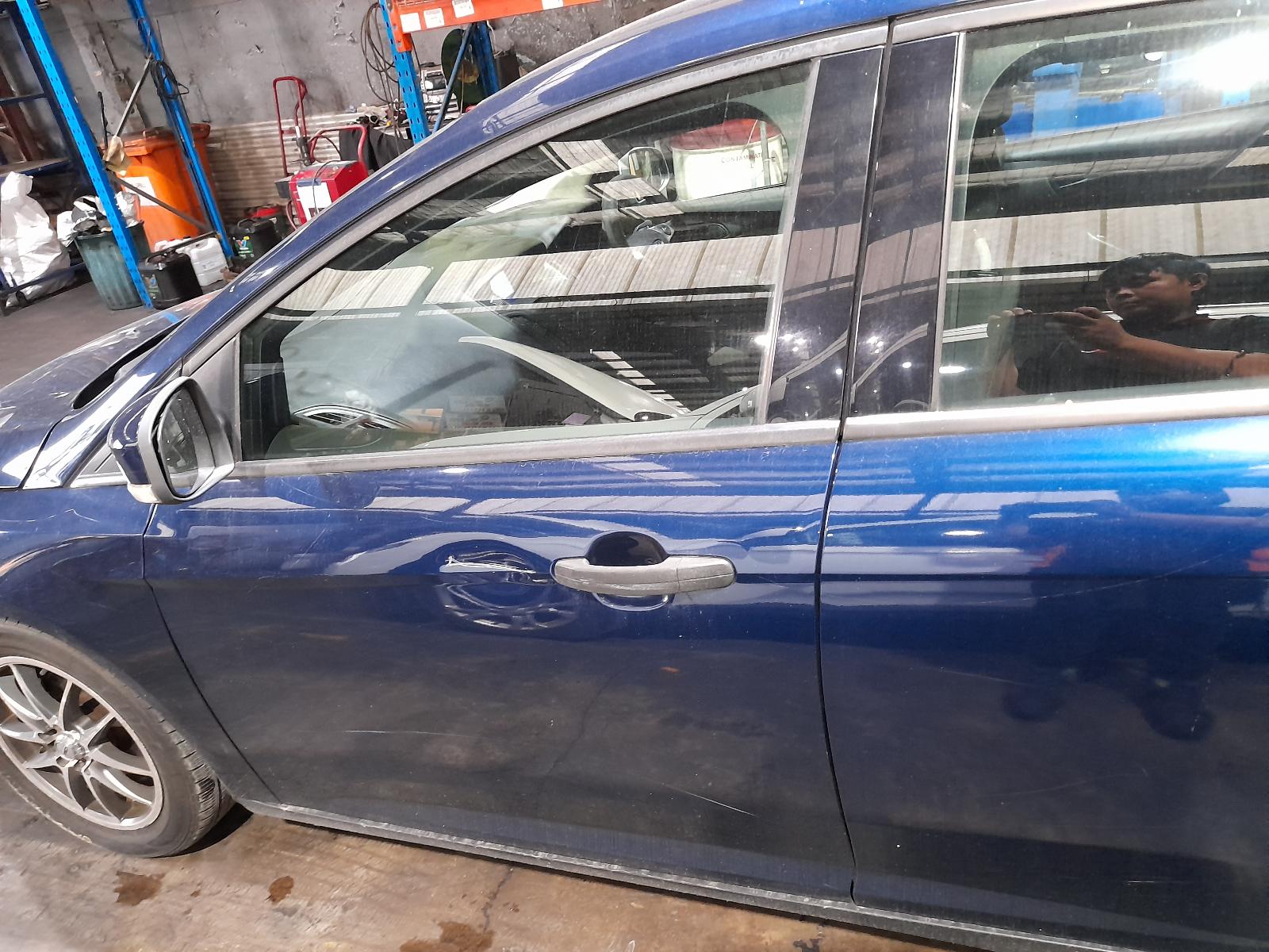 View Auto part Rear Garnish Ford Focus 2012