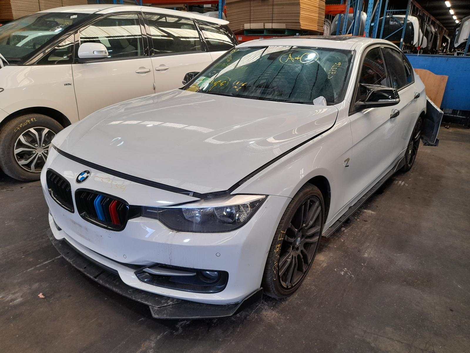 View Auto part Right Taillight Bmw 3 Series 2012