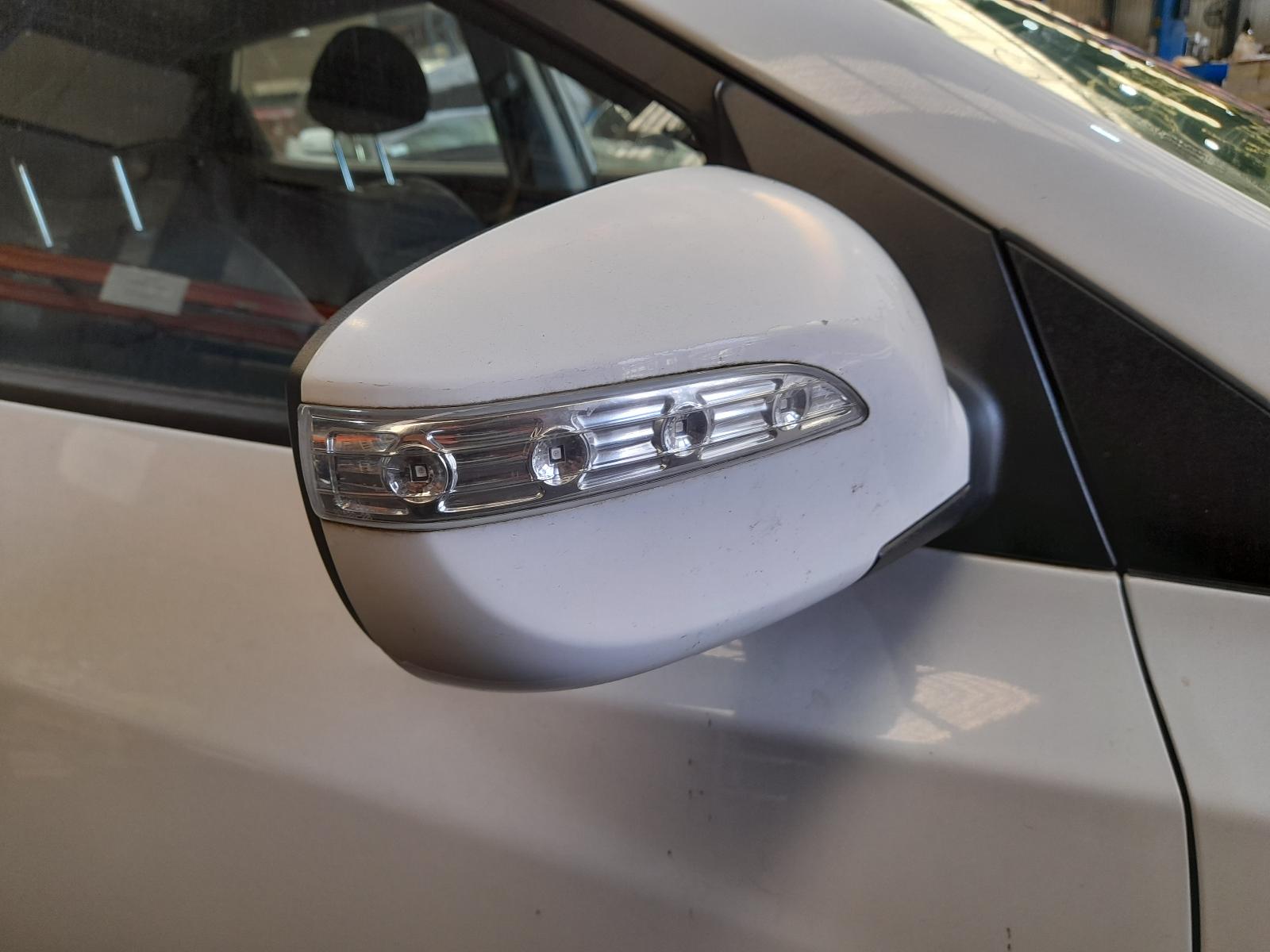 View Auto part Engine Hyundai Ix35 2014