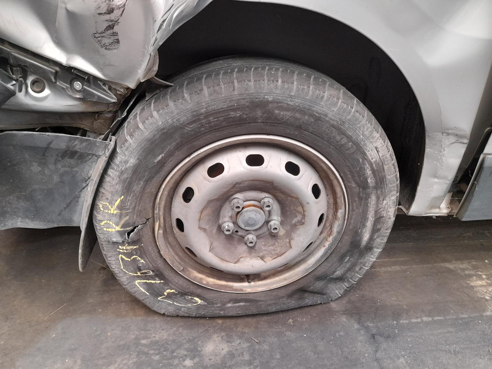 2020 Mitsubishi Express Sunvisor View Auto part Sunvisor Mitsubishi Express 2020