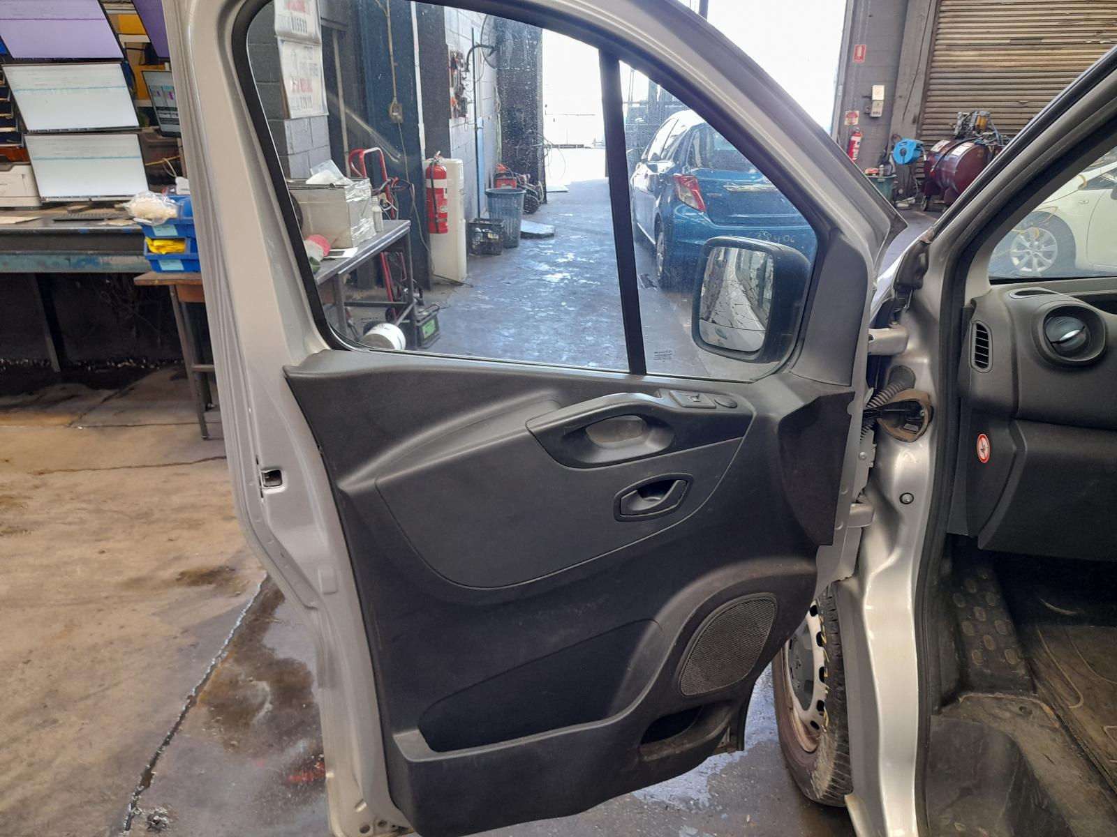 2020 Mitsubishi Express Sunvisor View Auto part Sunvisor Mitsubishi Express 2020