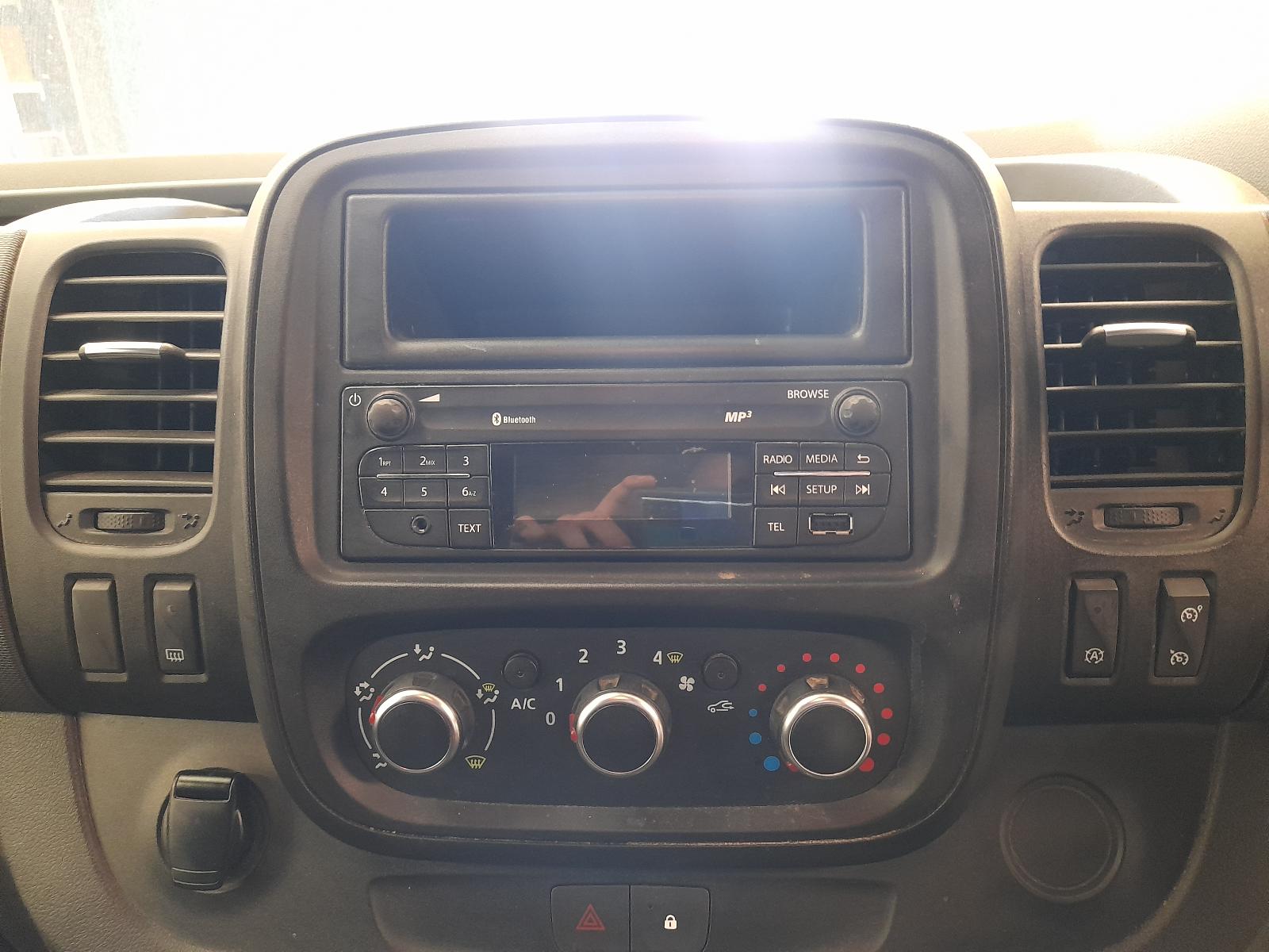 2020 Mitsubishi Express Sunvisor View Auto part Sunvisor Mitsubishi Express 2020