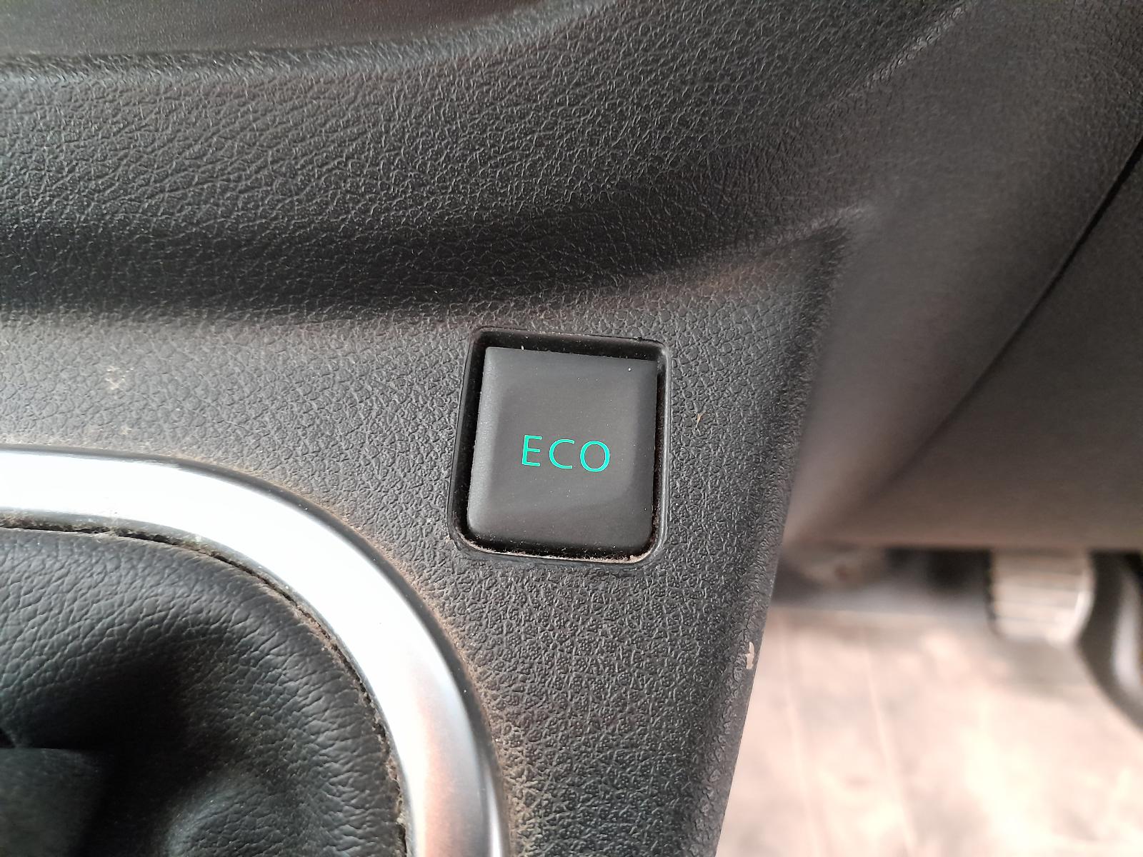 2020 Mitsubishi Express Sunvisor View Auto part Sunvisor Mitsubishi Express 2020