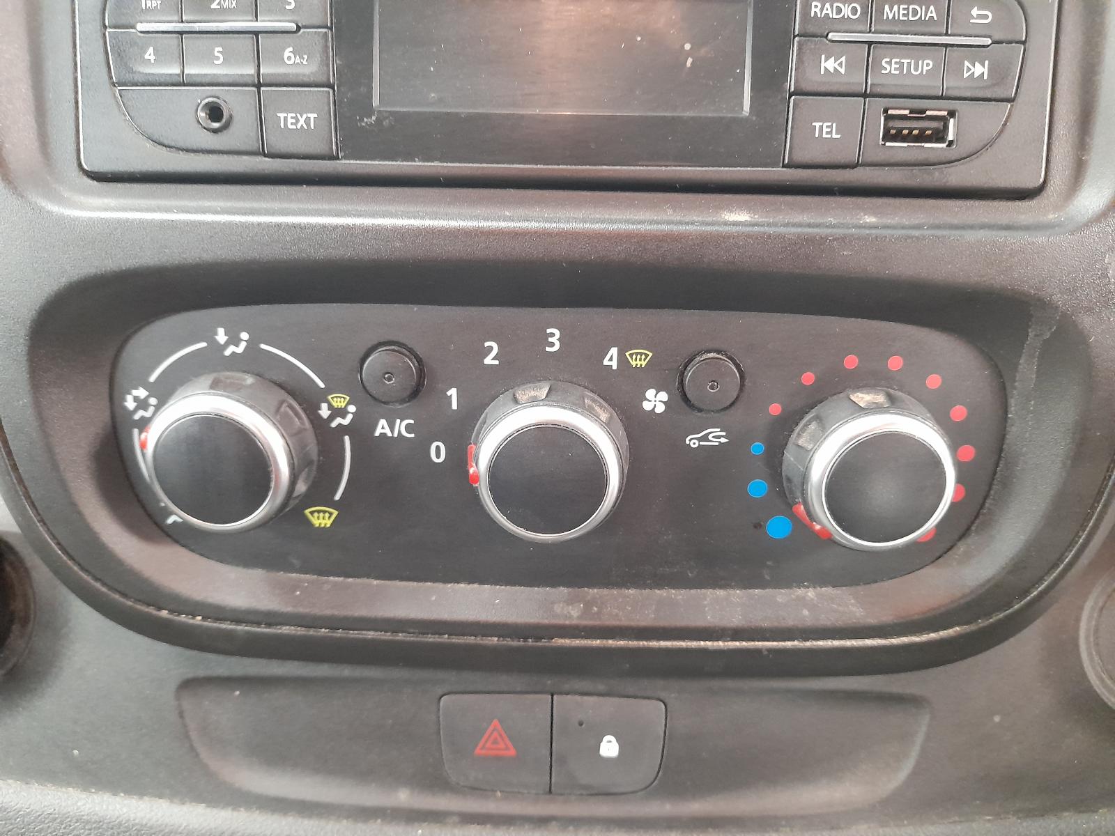 2020 Mitsubishi Express Sunvisor View Auto part Sunvisor Mitsubishi Express 2020