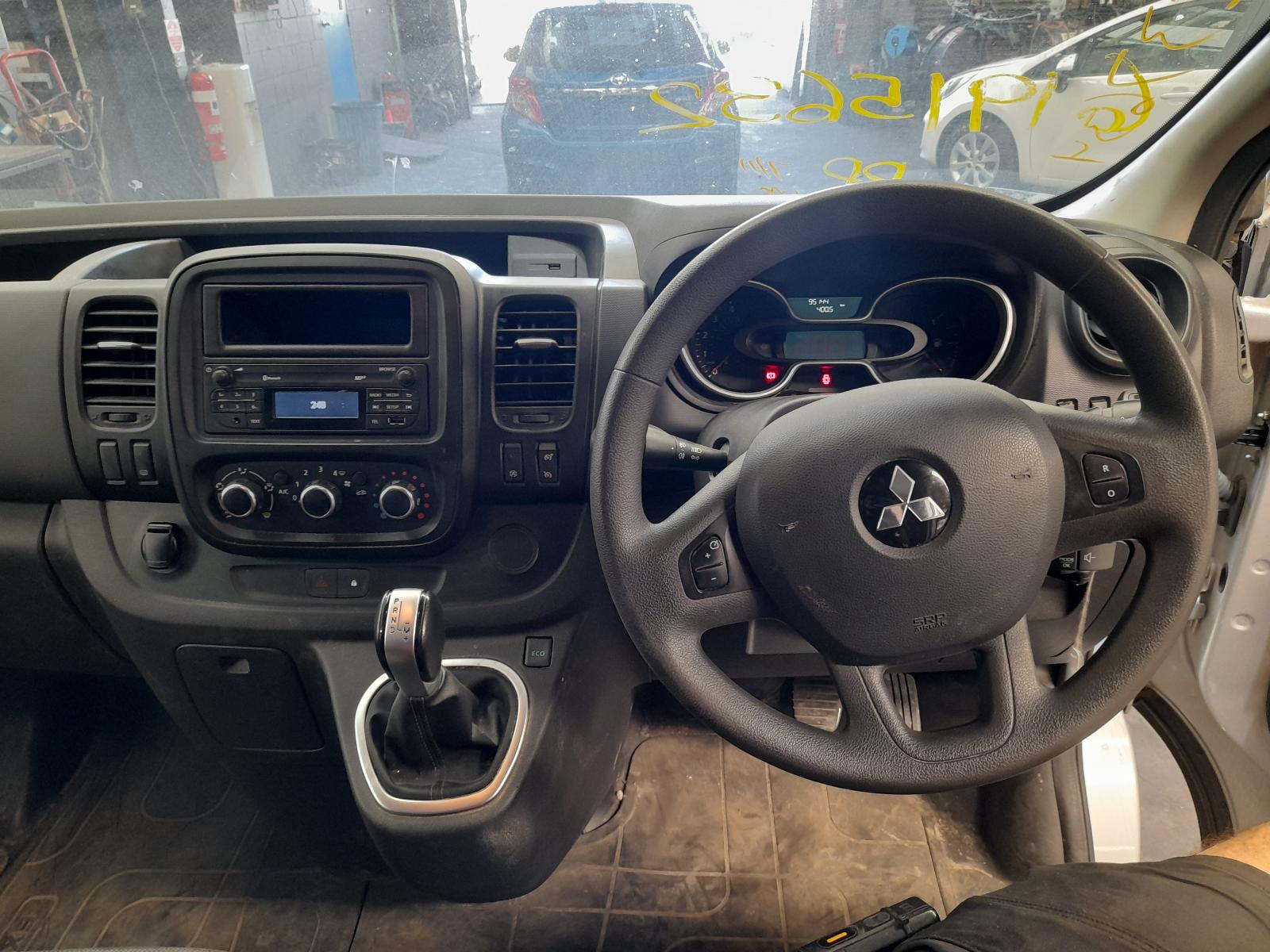 2020 Mitsubishi Express Sunvisor View Auto part Sunvisor Mitsubishi Express 2020