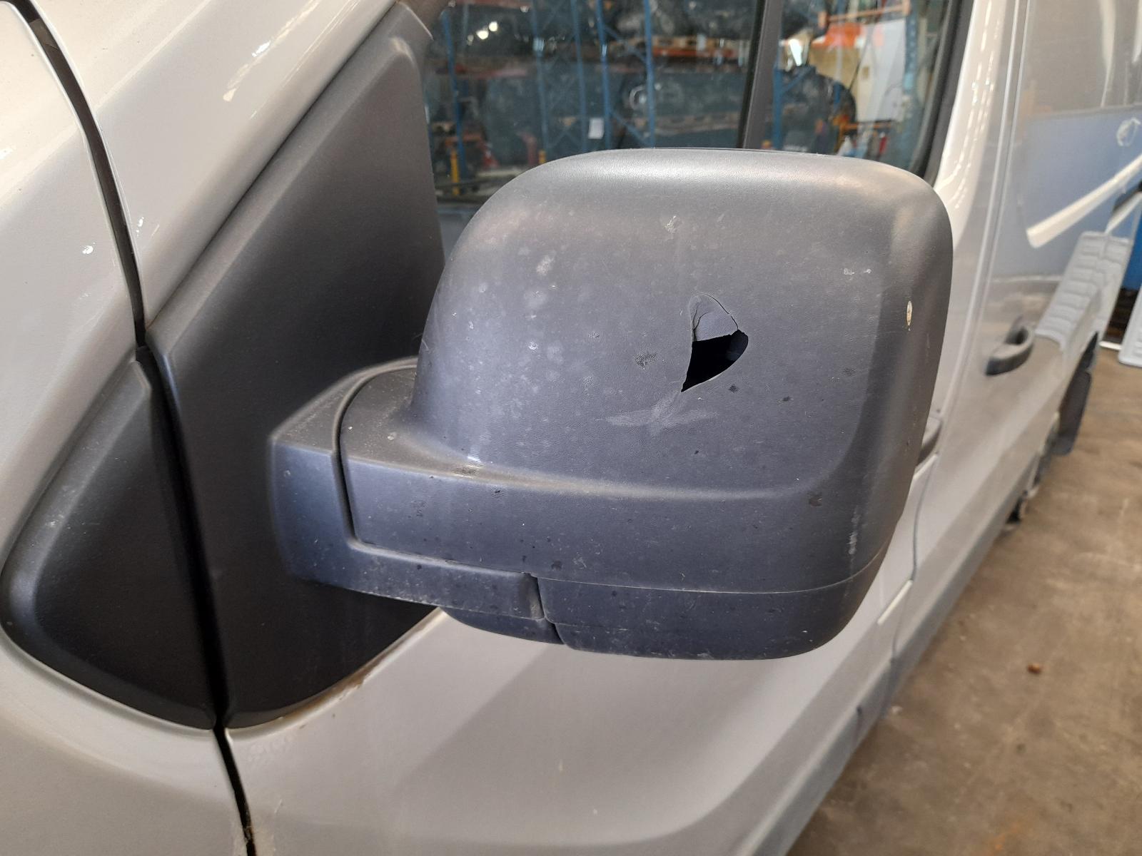 2020 Mitsubishi Express Sunvisor View Auto part Sunvisor Mitsubishi Express 2020