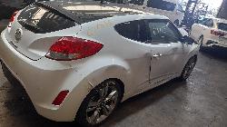 View Auto part Air Cleaner/Box Hyundai Veloster 2013
