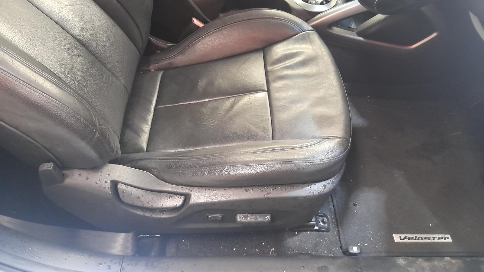 View Auto part Air Cleaner/Box Hyundai Veloster 2013