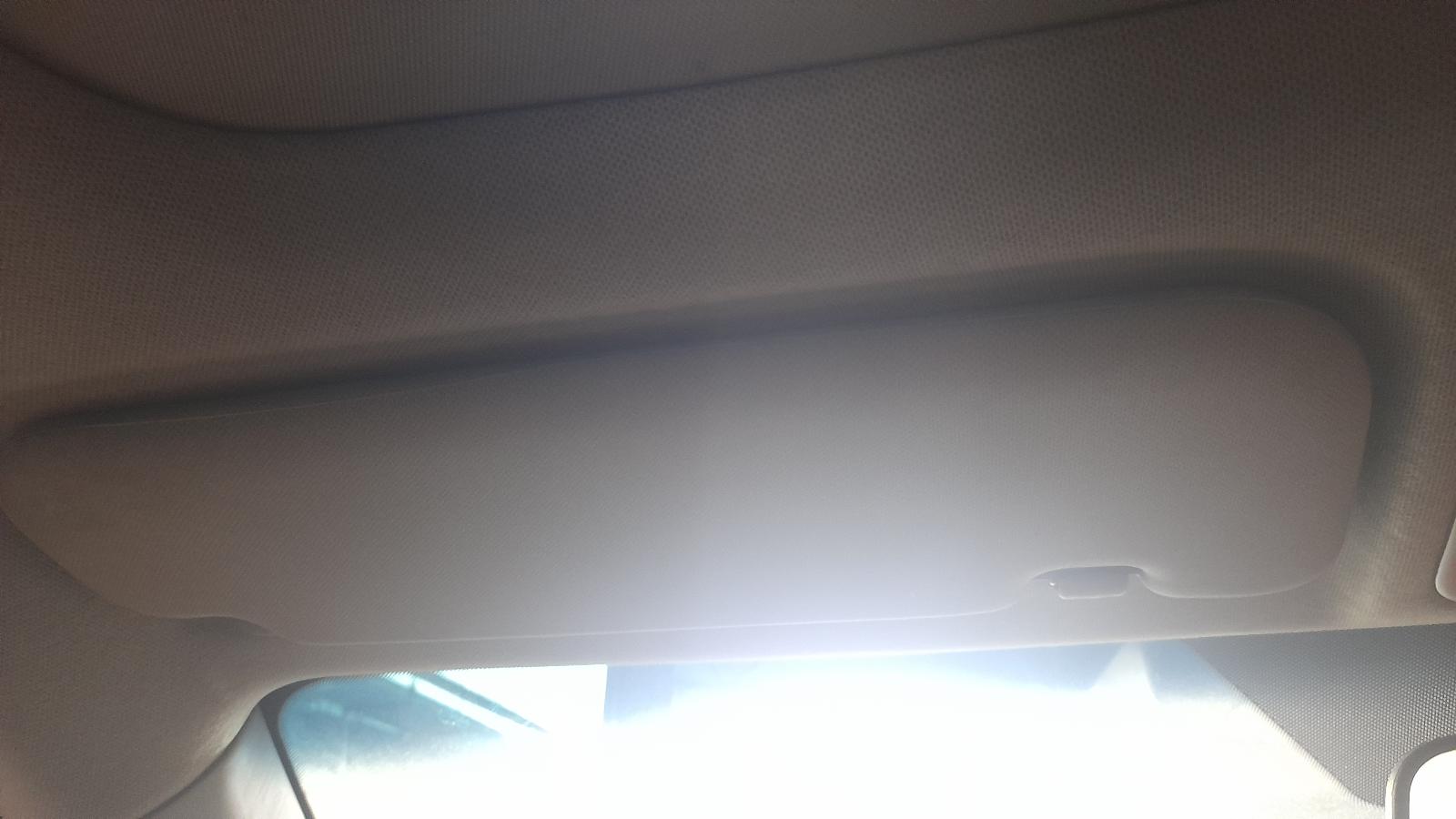 View Auto part Air Cleaner/Box Hyundai Veloster 2013