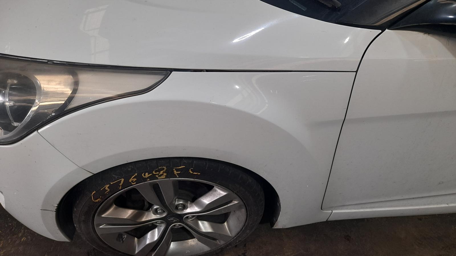 View Auto part Air Cleaner/Box Hyundai Veloster 2013