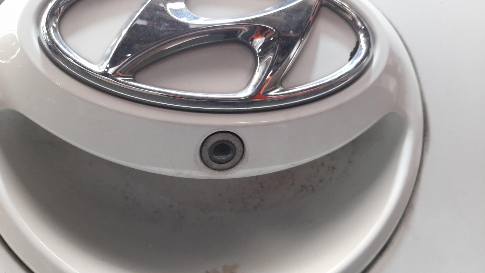 View Auto part Air Cleaner/Box Hyundai Veloster 2013