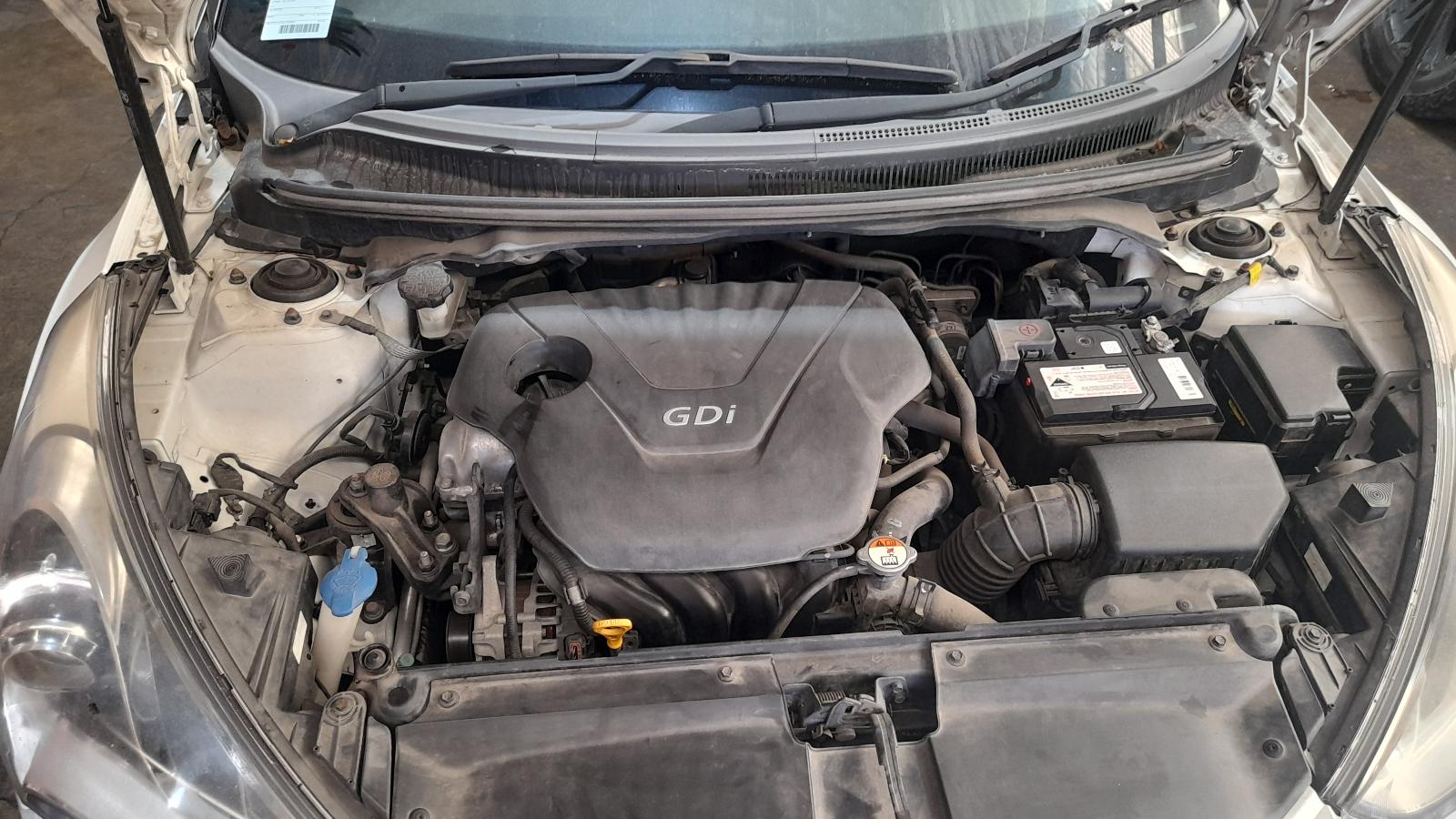 View Auto part Air Cleaner/Box Hyundai Veloster 2013