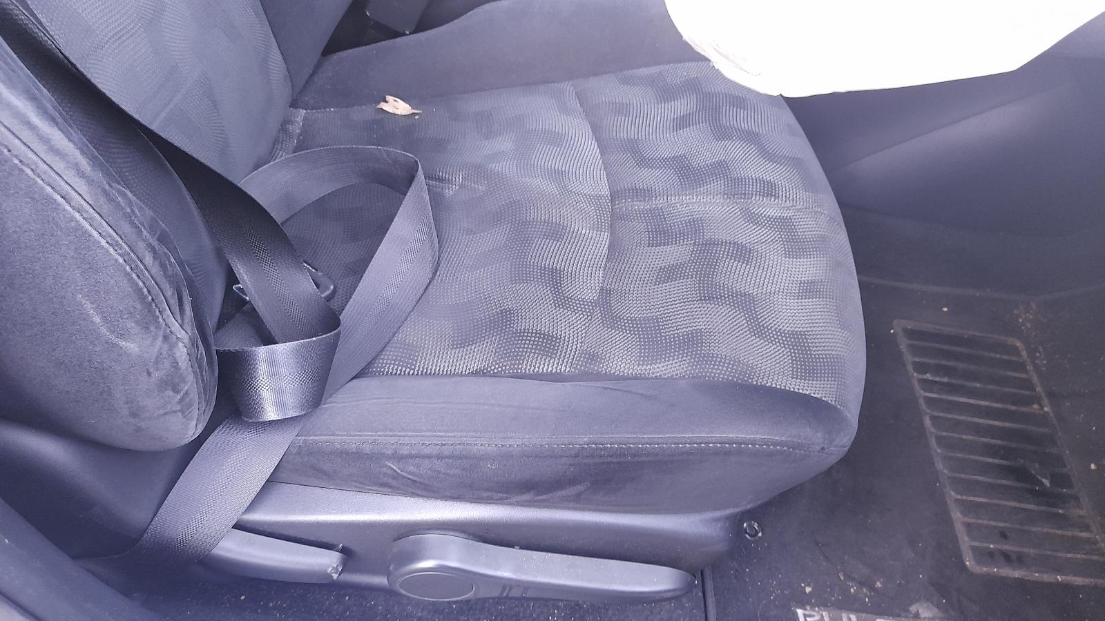 View Auto part Air Flow Meter Nissan Pulsar 2013