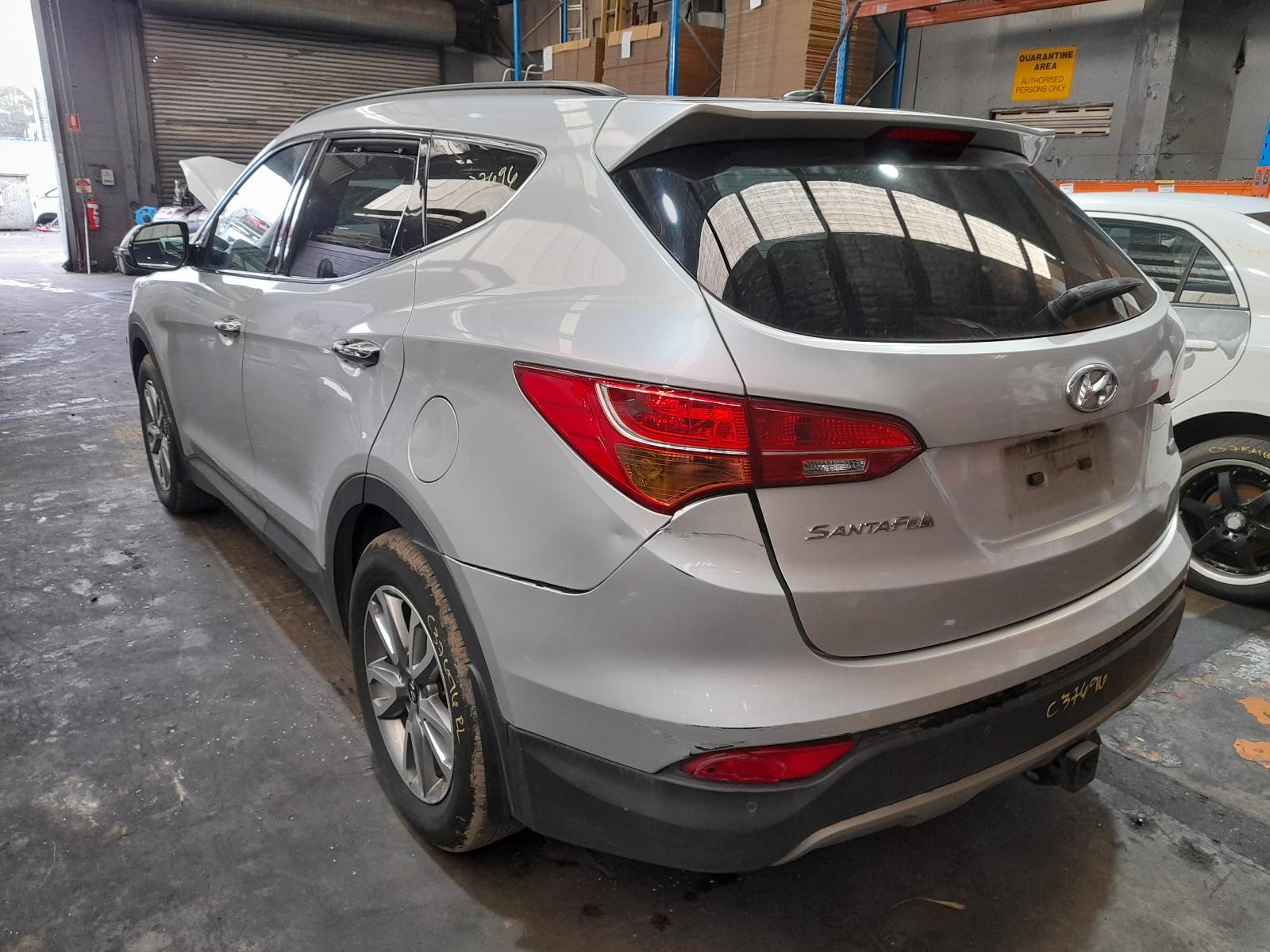 View Auto part null Hyundai Santa Fe 2014