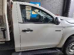 View Auto part Antenna Mitsubishi Triton 2022