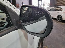 View Auto part Console Mitsubishi Triton 2020