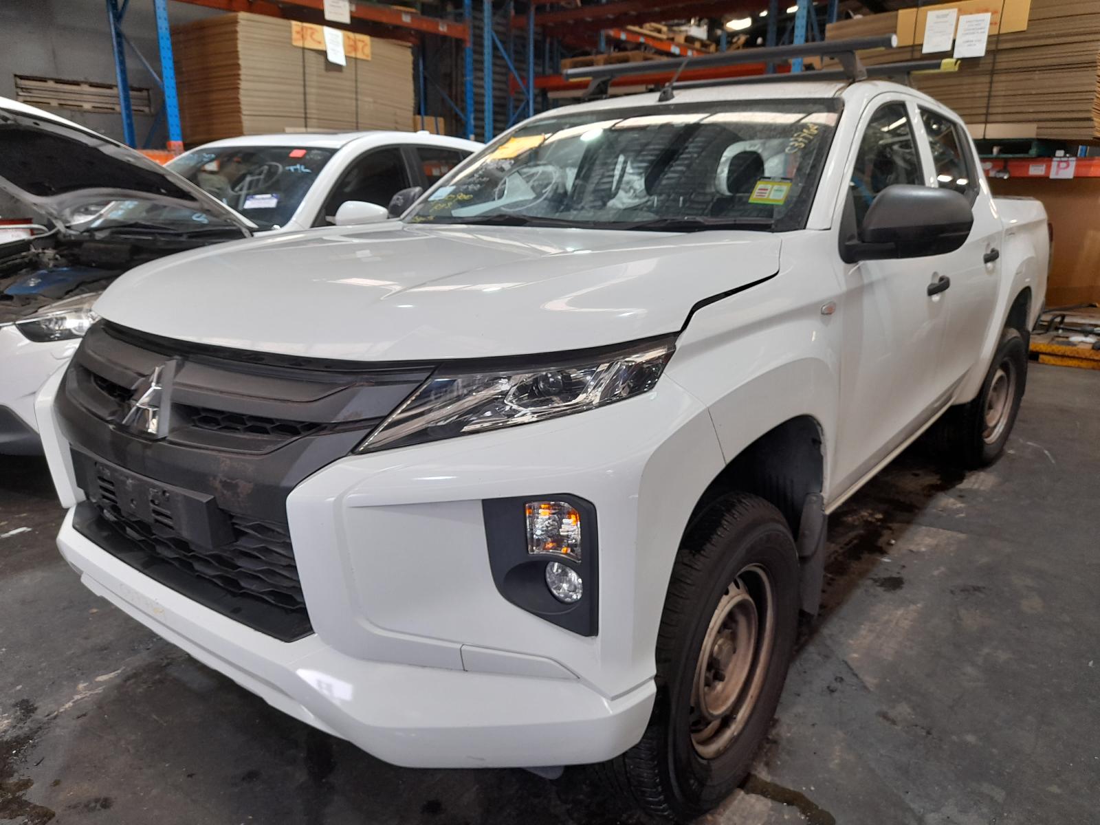 View Auto part Engine Mitsubishi Triton 2020
