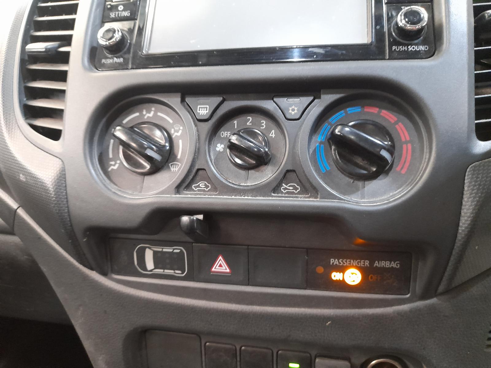 View Auto part Console Mitsubishi Triton 2020
