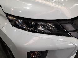 View Auto part Console Mitsubishi Triton 2020