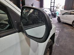 View Auto part Console Mitsubishi Triton 2020