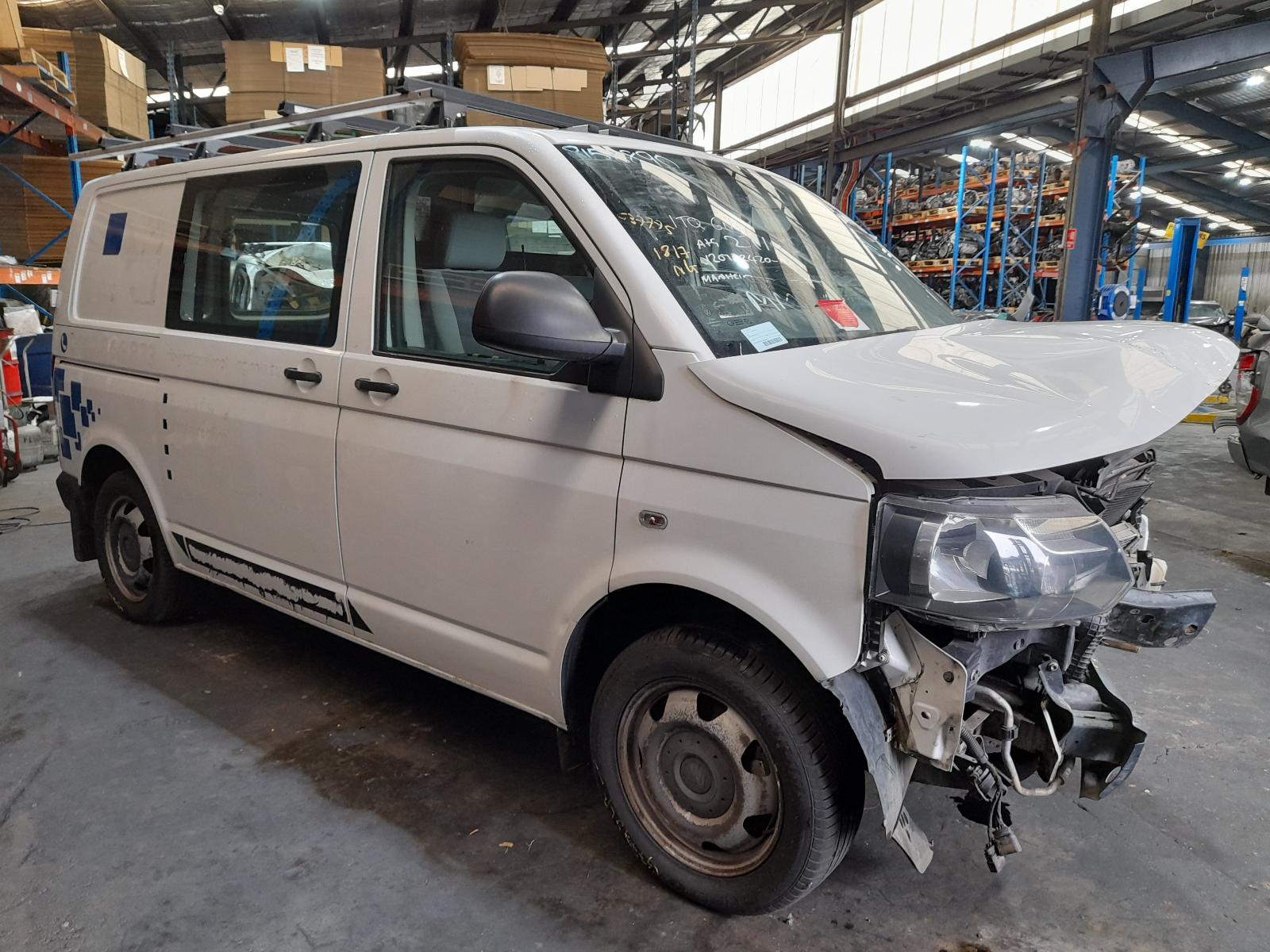 View Auto part Right Front Hub Assembly Volkswagen Transporter 2014