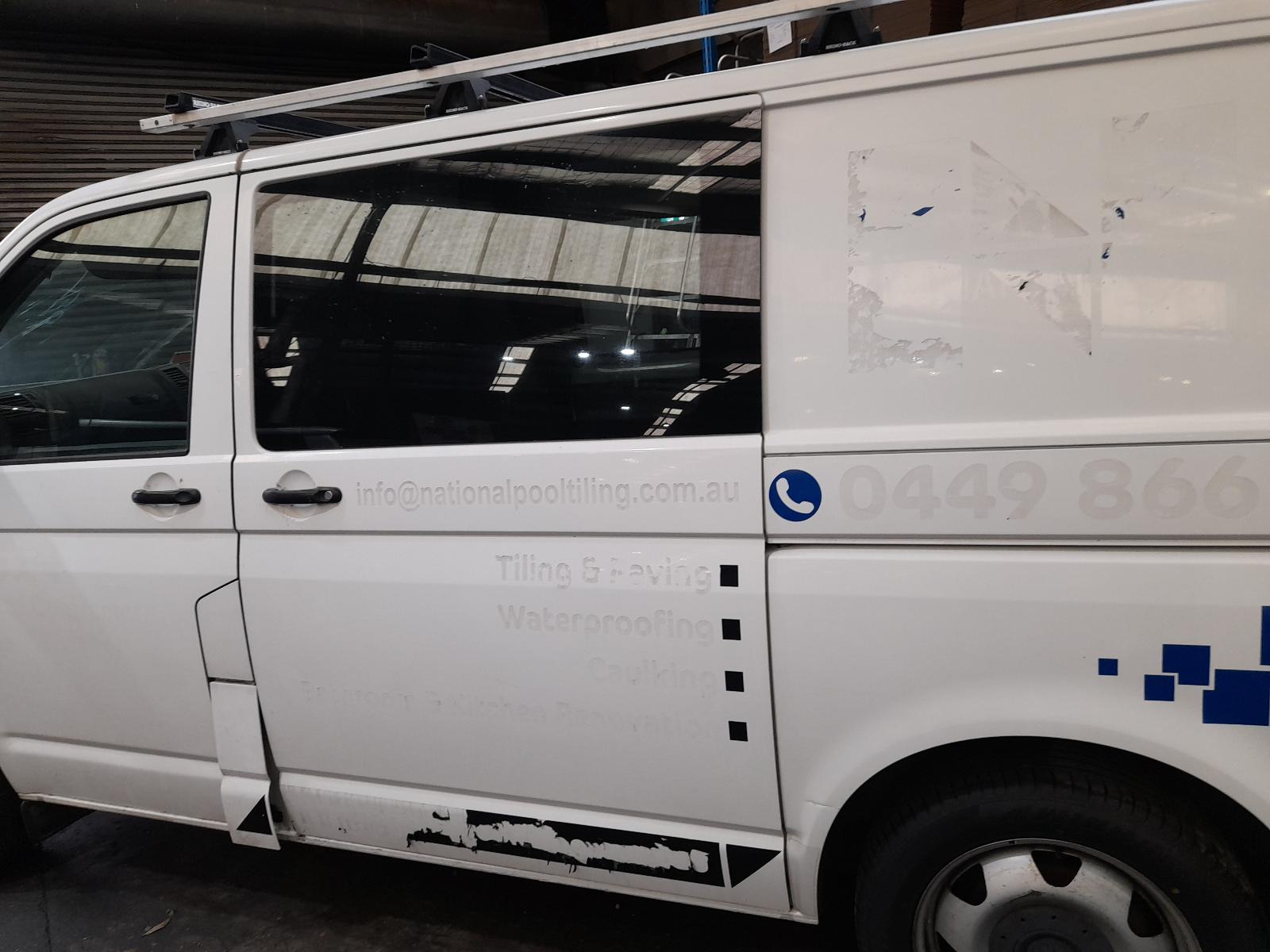 View Auto part Right Front Hub Assembly Volkswagen Transporter 2014