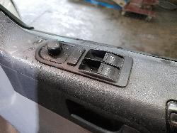 View Auto part Right Front Hub Assembly Volkswagen Transporter 2014