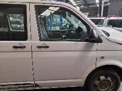 View Auto part Right Front Hub Assembly Volkswagen Transporter 2014