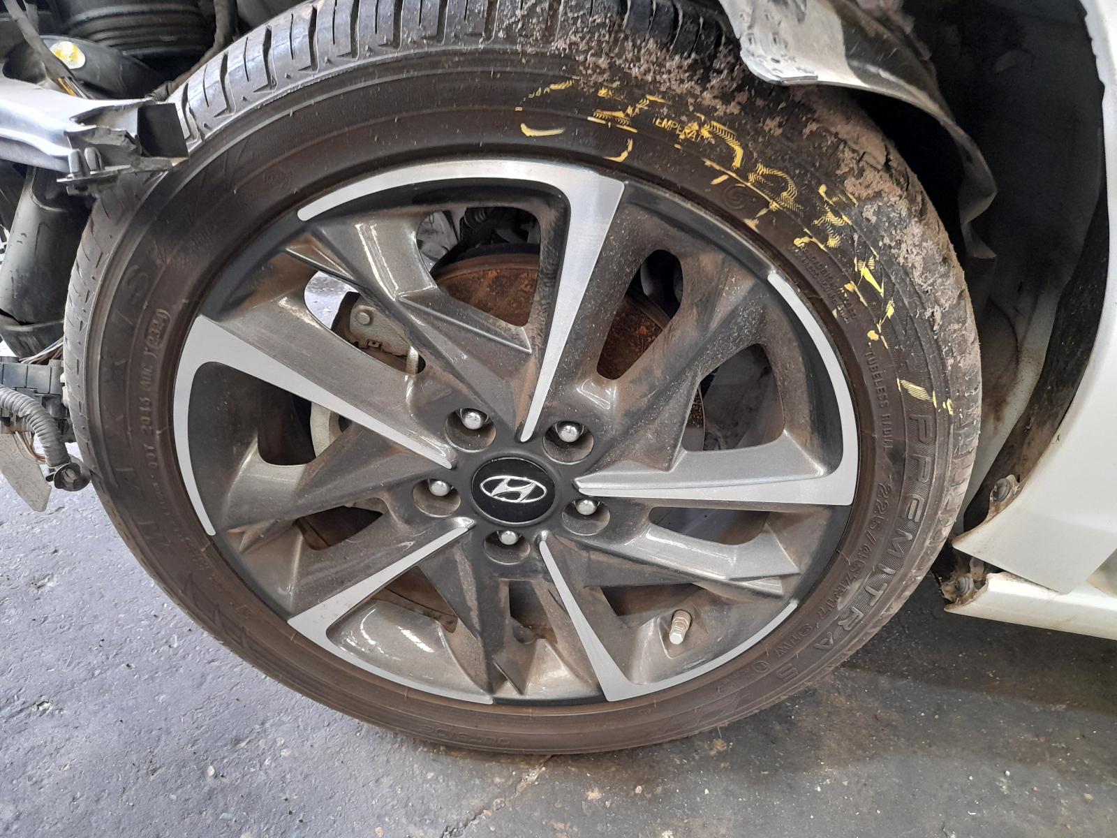 2020 Hyundai I30 Left Taillight View Auto part Left Taillight Hyundai I30 2020