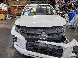 View Auto part Right Headlamp Mitsubishi Triton 2021