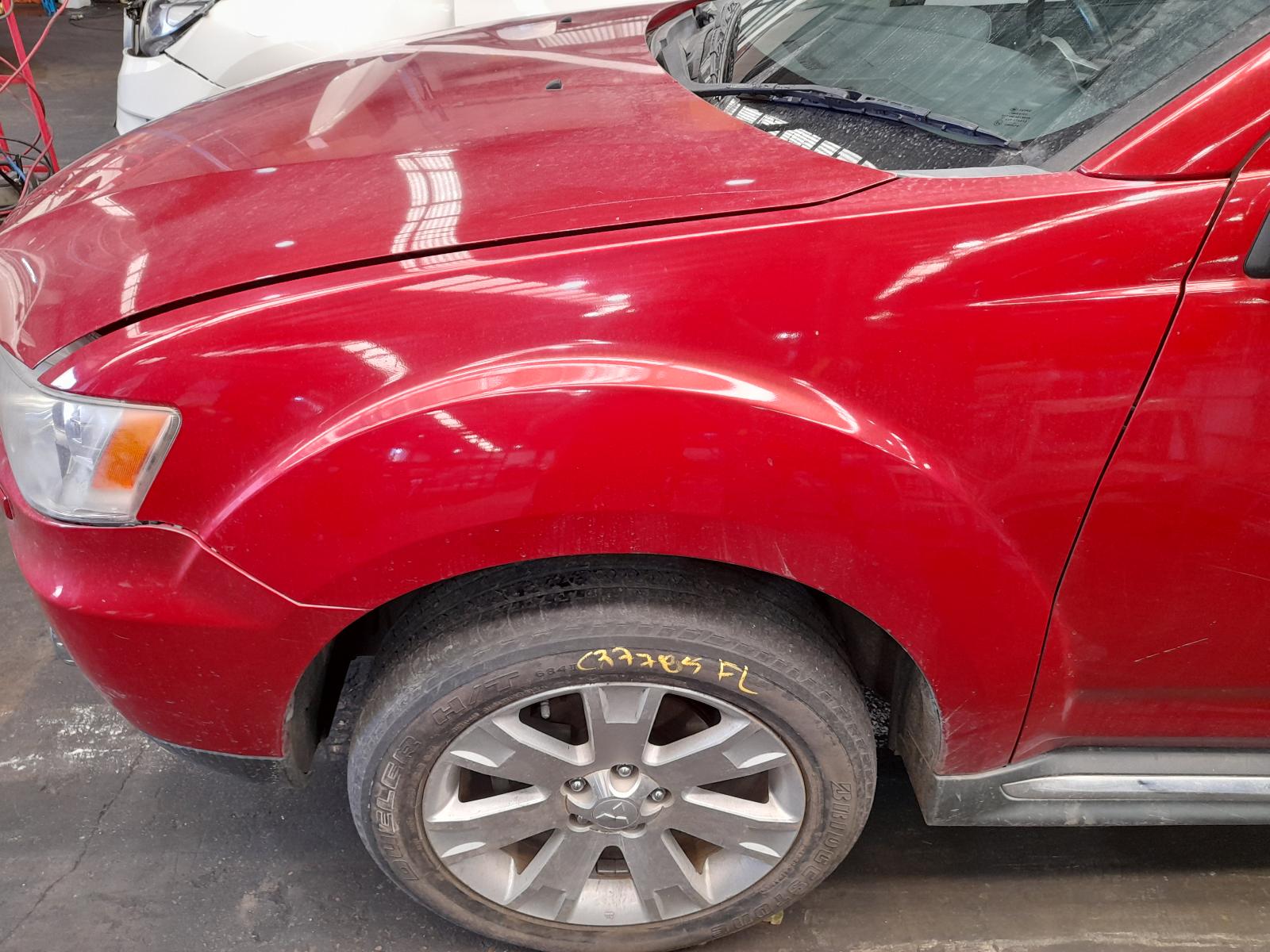 View Auto part Left Taillight Mitsubishi Outlander 2011