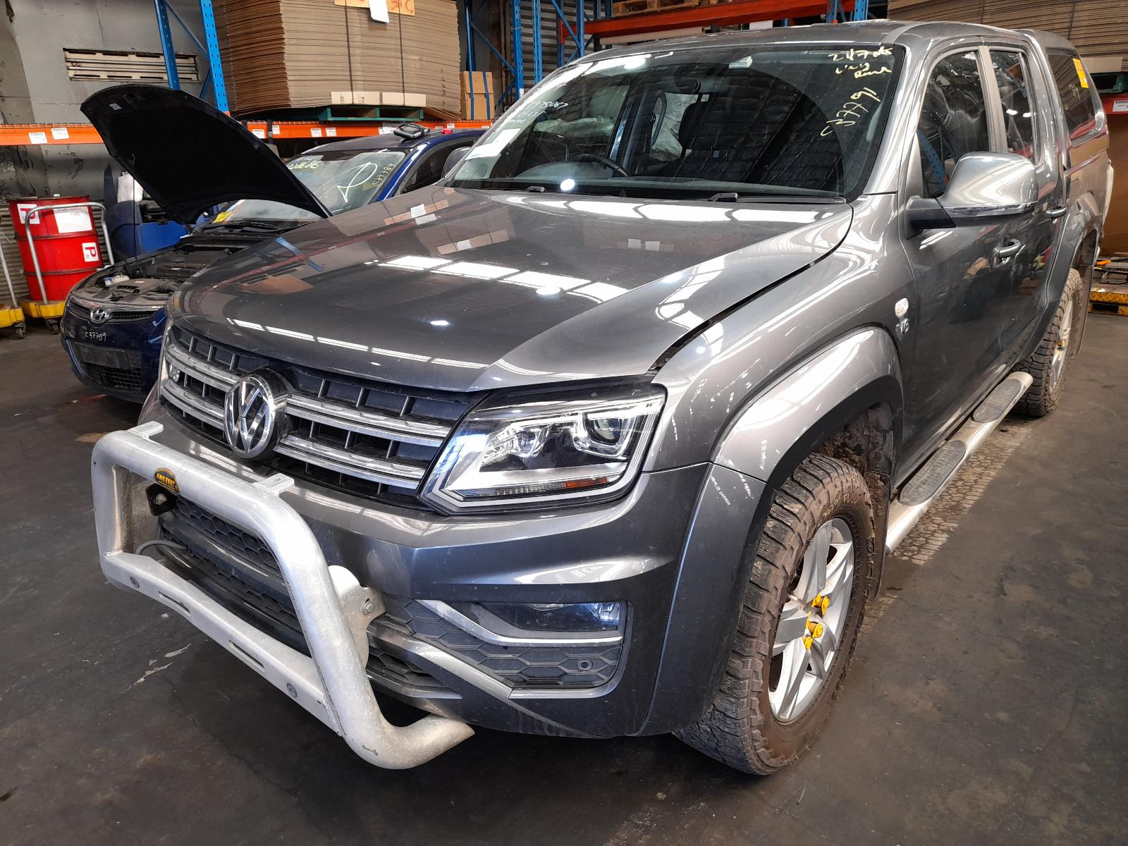 View Auto part Right Front Strut Volkswagen Amarok 2019