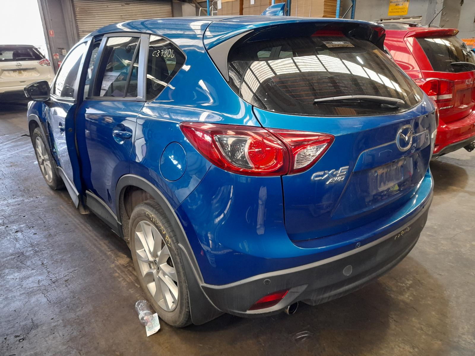 View Auto part Right Front Window Reg/Motor Mazda Cx5 2012