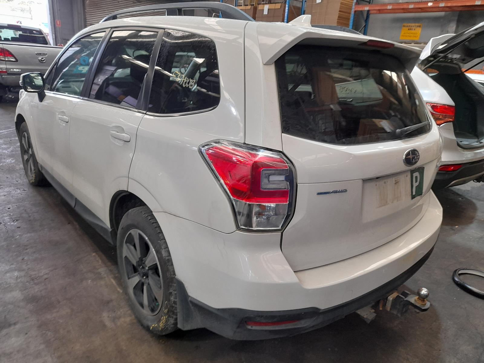 View Auto part Towbar Subaru Forester 2016