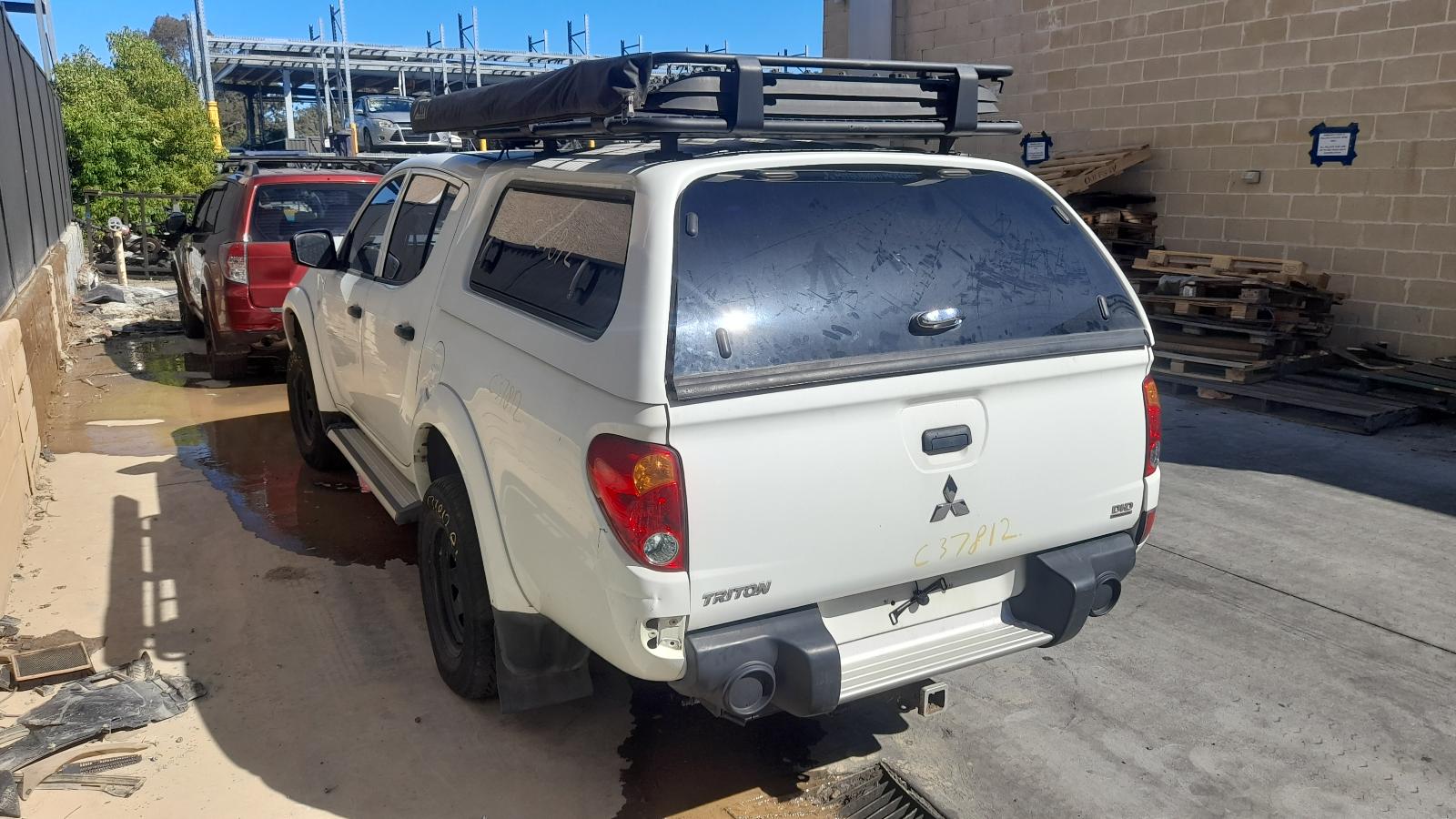View Auto part Catalytic Converter Mitsubishi Triton 2015