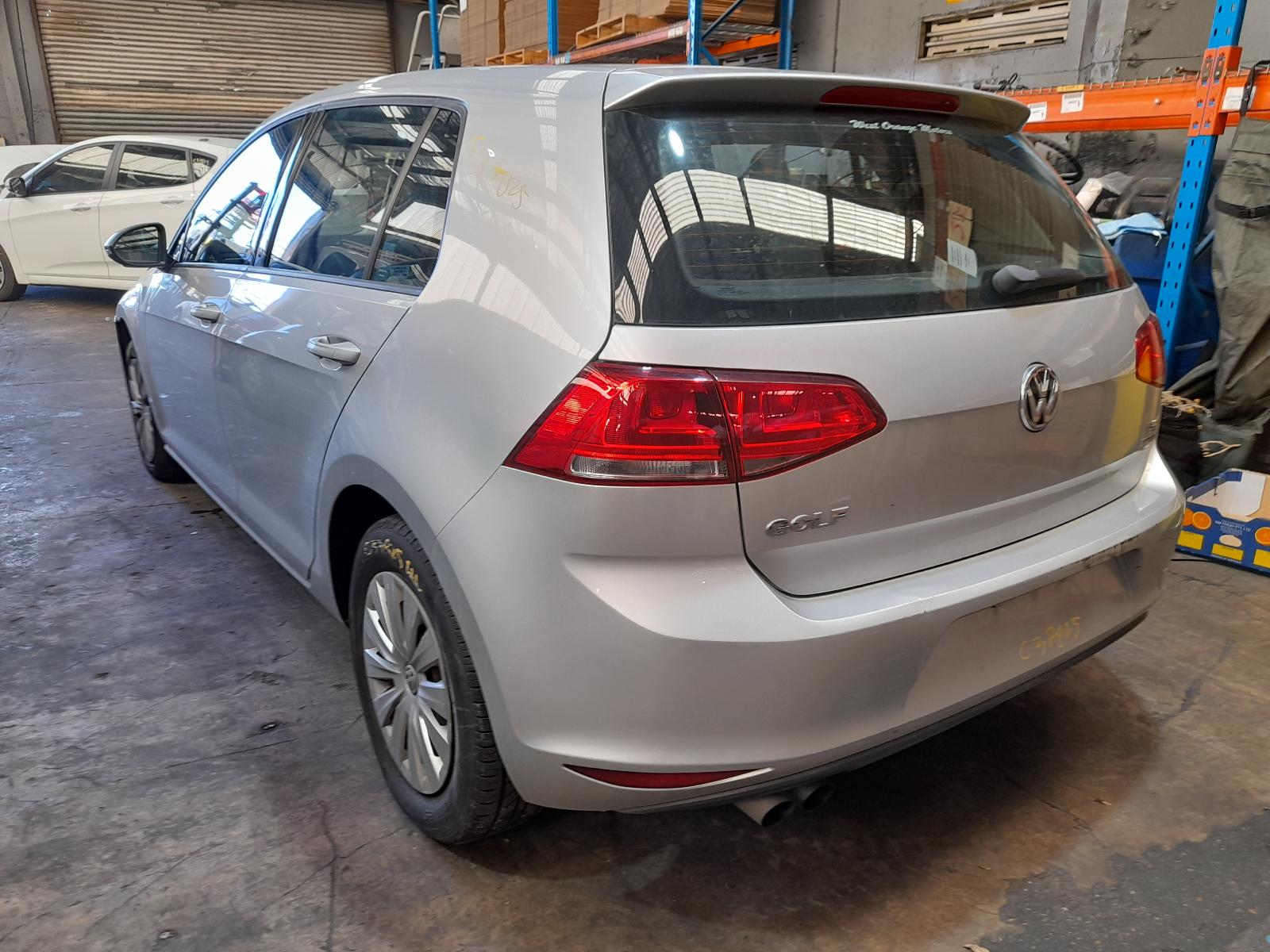 View Auto part Trans/Gearbox Volkswagen Golf 2014