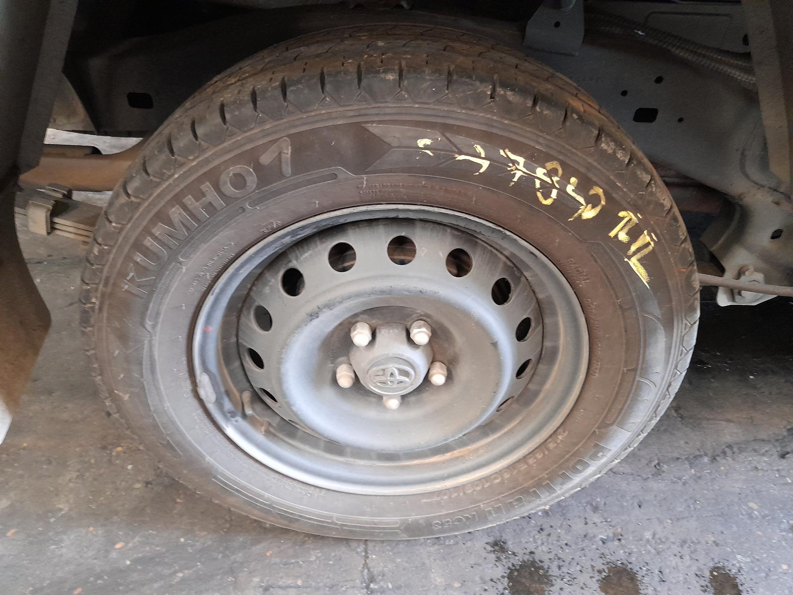 View Auto part Throttle Body Toyota Hilux 2017