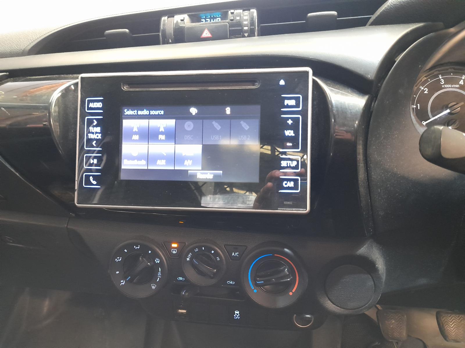 View Auto part Throttle Body Toyota Hilux 2017