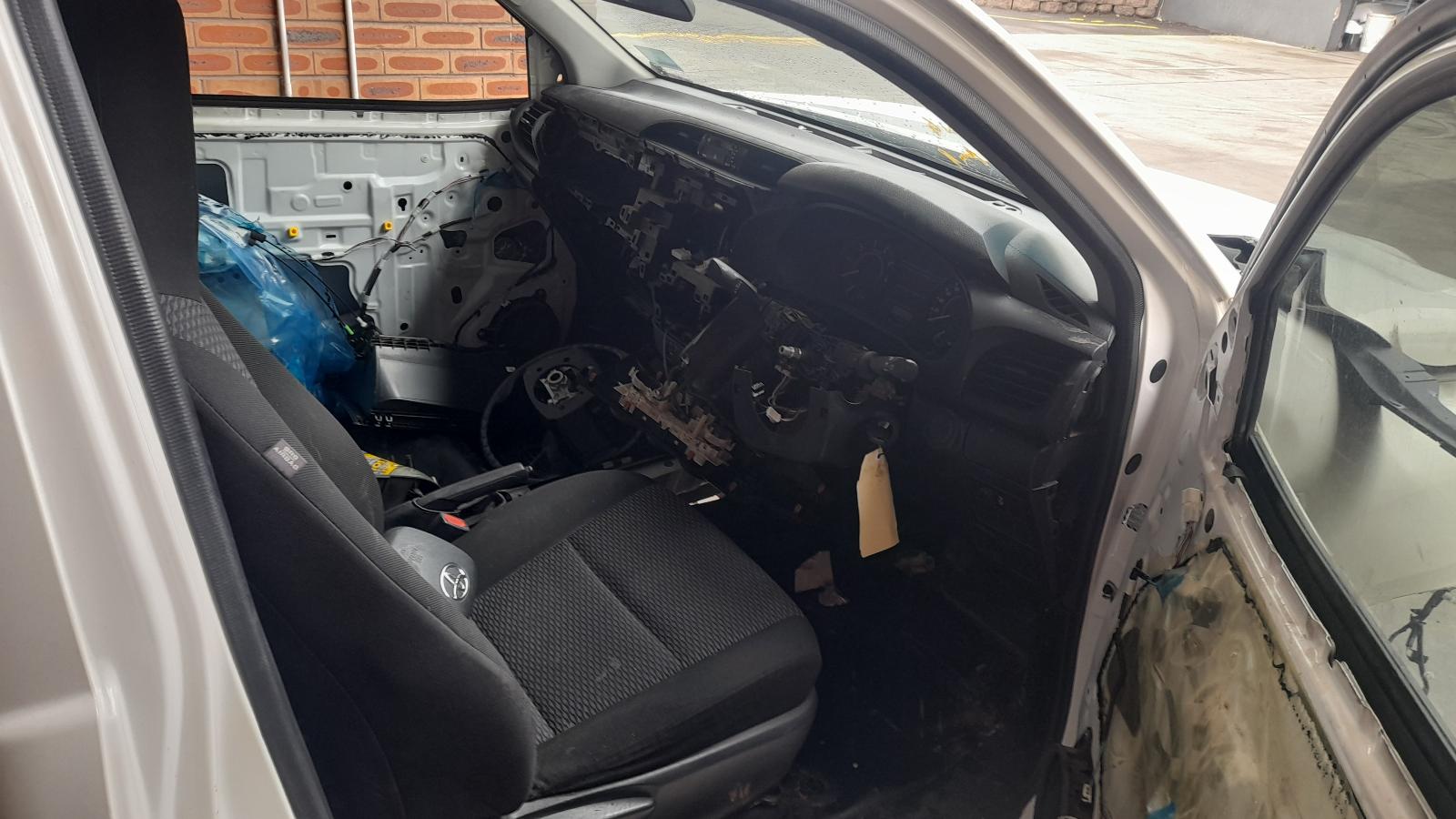 View Auto part Throttle Body Toyota Hilux 2017