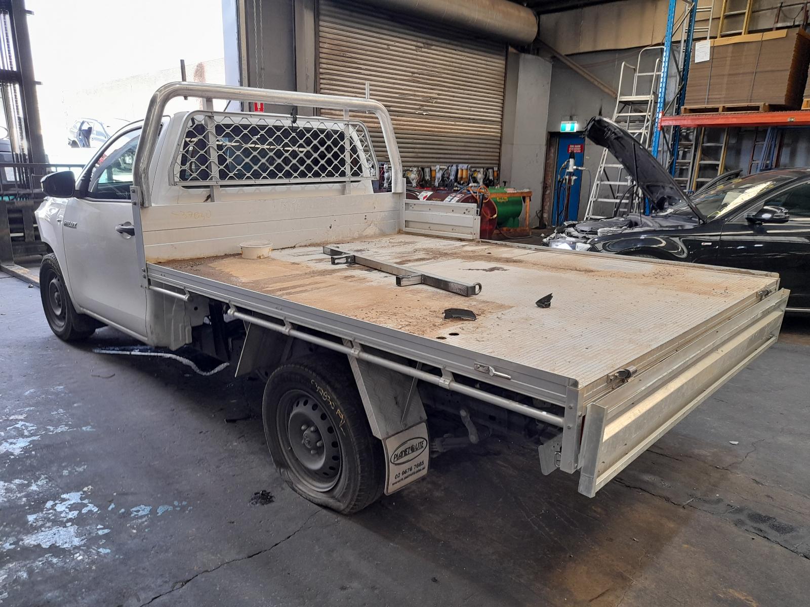 View Auto part Throttle Body Toyota Hilux 2017