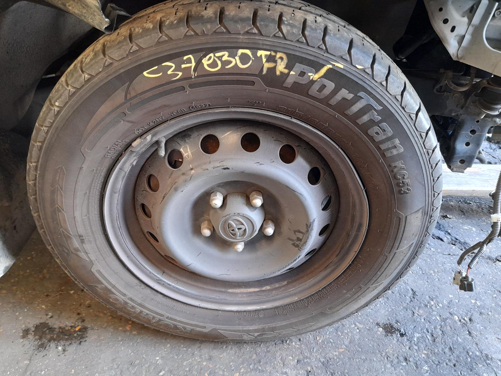 View Auto part Throttle Body Toyota Hilux 2017