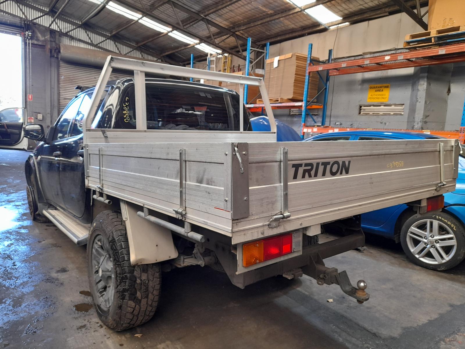 View Auto part Intercooler Mitsubishi Triton 2013