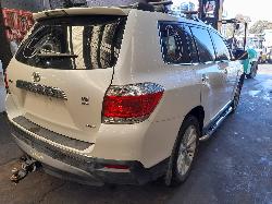 View Auto part A/C Condenser Toyota Kluger 2011