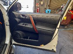 View Auto part A/C Condenser Toyota Kluger 2011