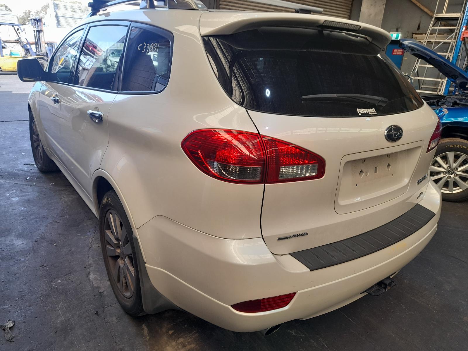 View Auto part Rear/Tailgate Glass Subaru Tribeca 2013
