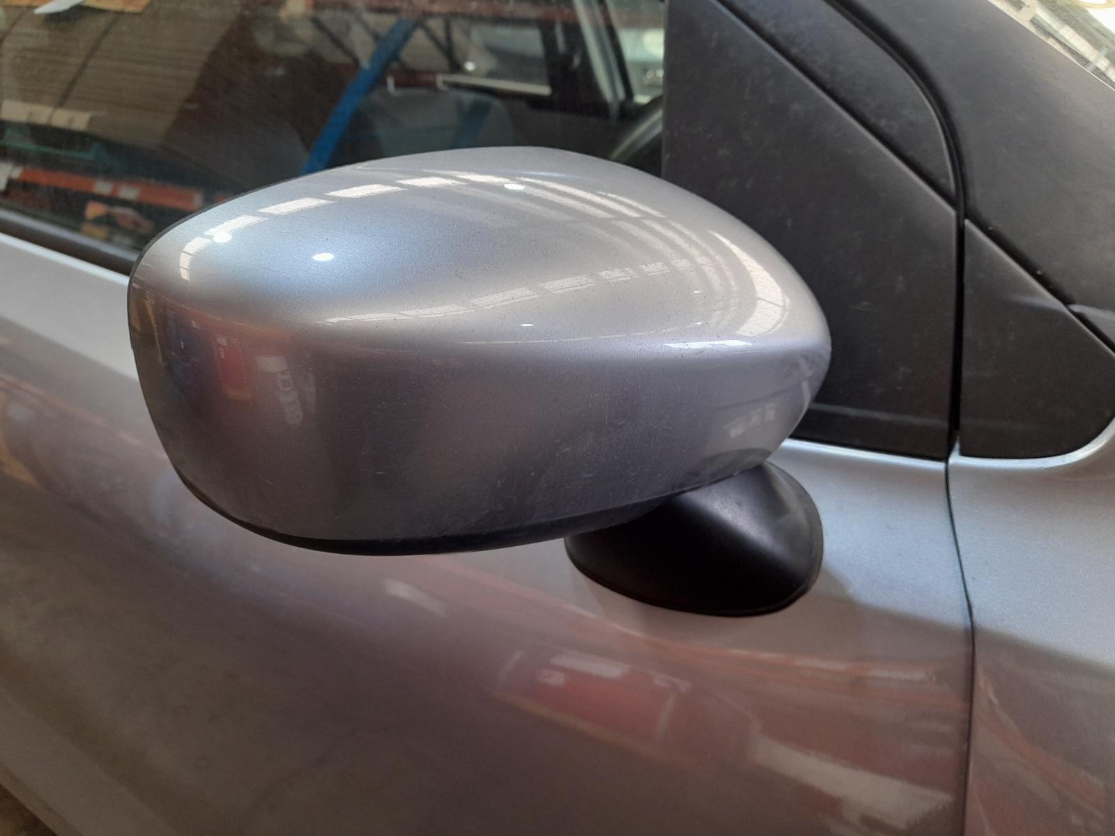2019 Suzuki Baleno Right Door Mirror View Auto part Right Door Mirror Suzuki Baleno 2019