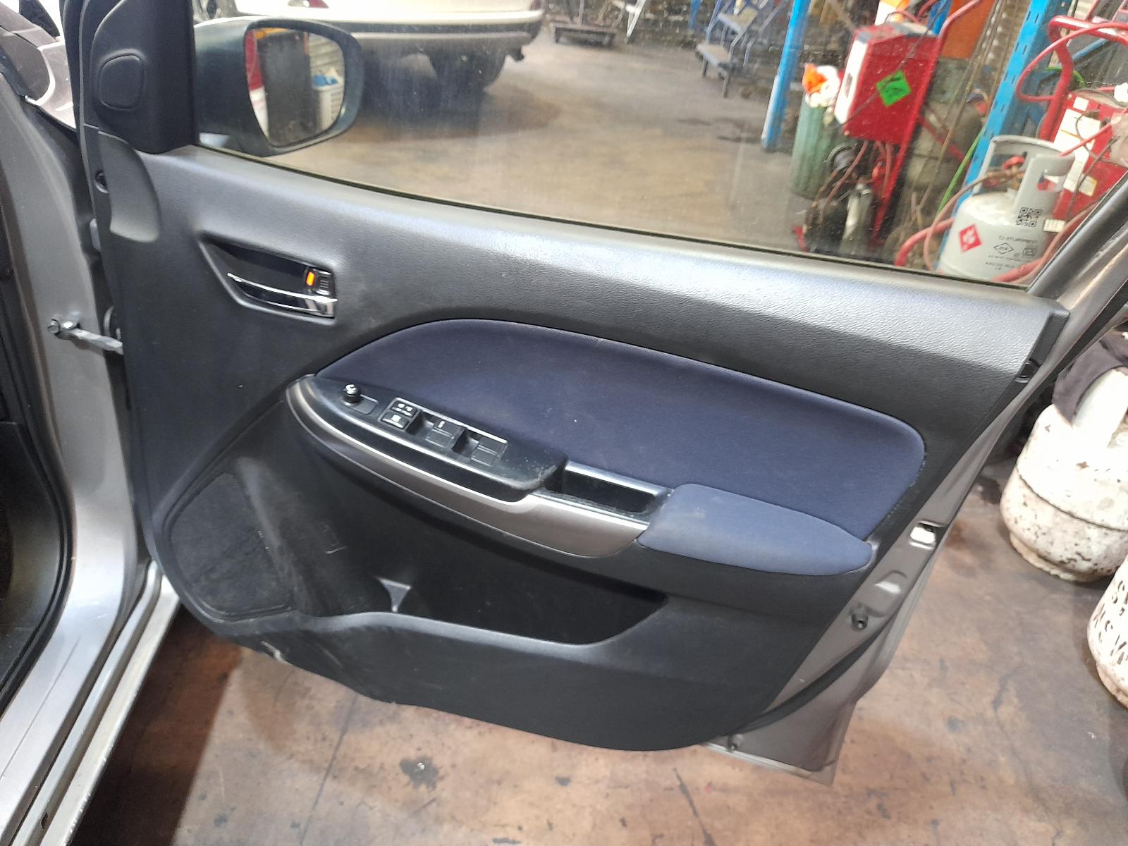 2019 Suzuki Baleno Right Door Mirror View Auto part Right Door Mirror Suzuki Baleno 2019
