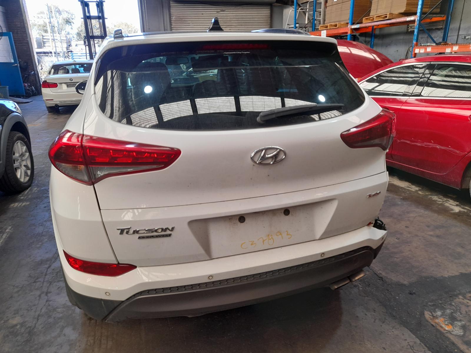 2016 Hyundai Tucson Differential Centre View Auto part Differential Centre Hyundai Tucson 2016